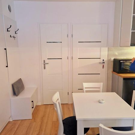 Apartament Przy Deptaku Jelenia Gora Dış mekan fotoğraf