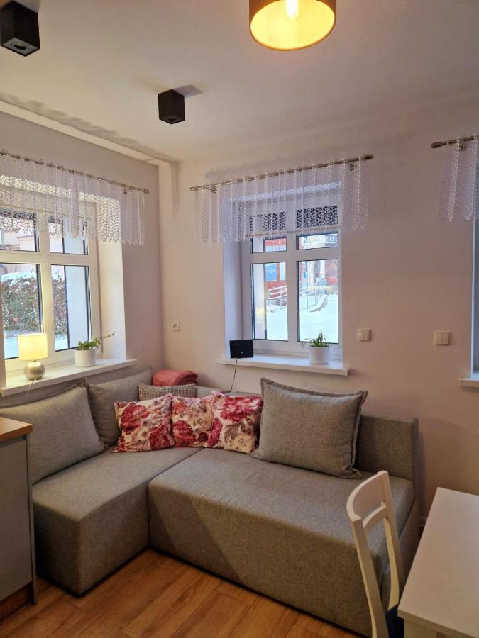 Apartament Przy Deptaku Jelenia Gora Dış mekan fotoğraf